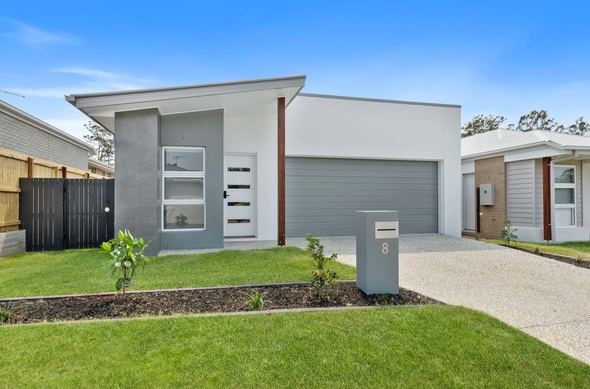 2/8 Goddard St Logan Reserve QLD 4133