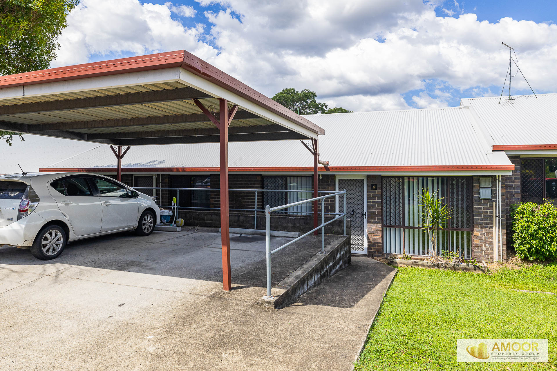 4/31 Nyanza St Woodridge QLD 4114