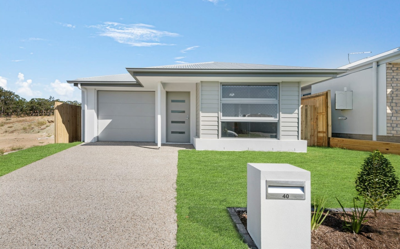 40 Classical Cct Ripley QLD 4306